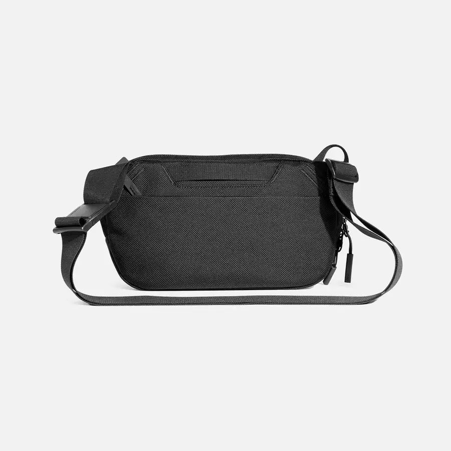 Day Sling 3 Black – Aer UK