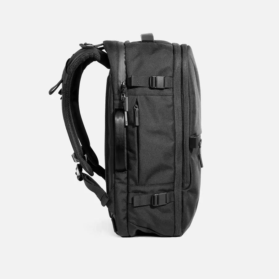 Aer sales backpack uk